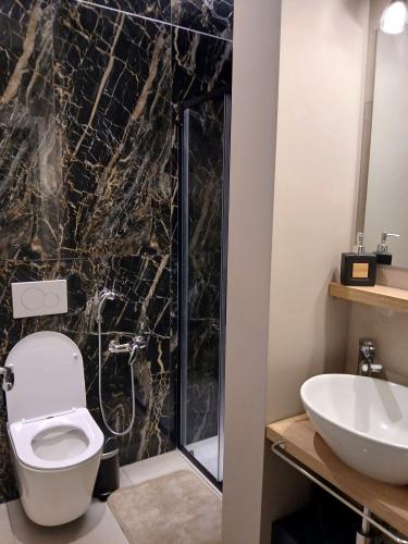 photostudio_1741991015332